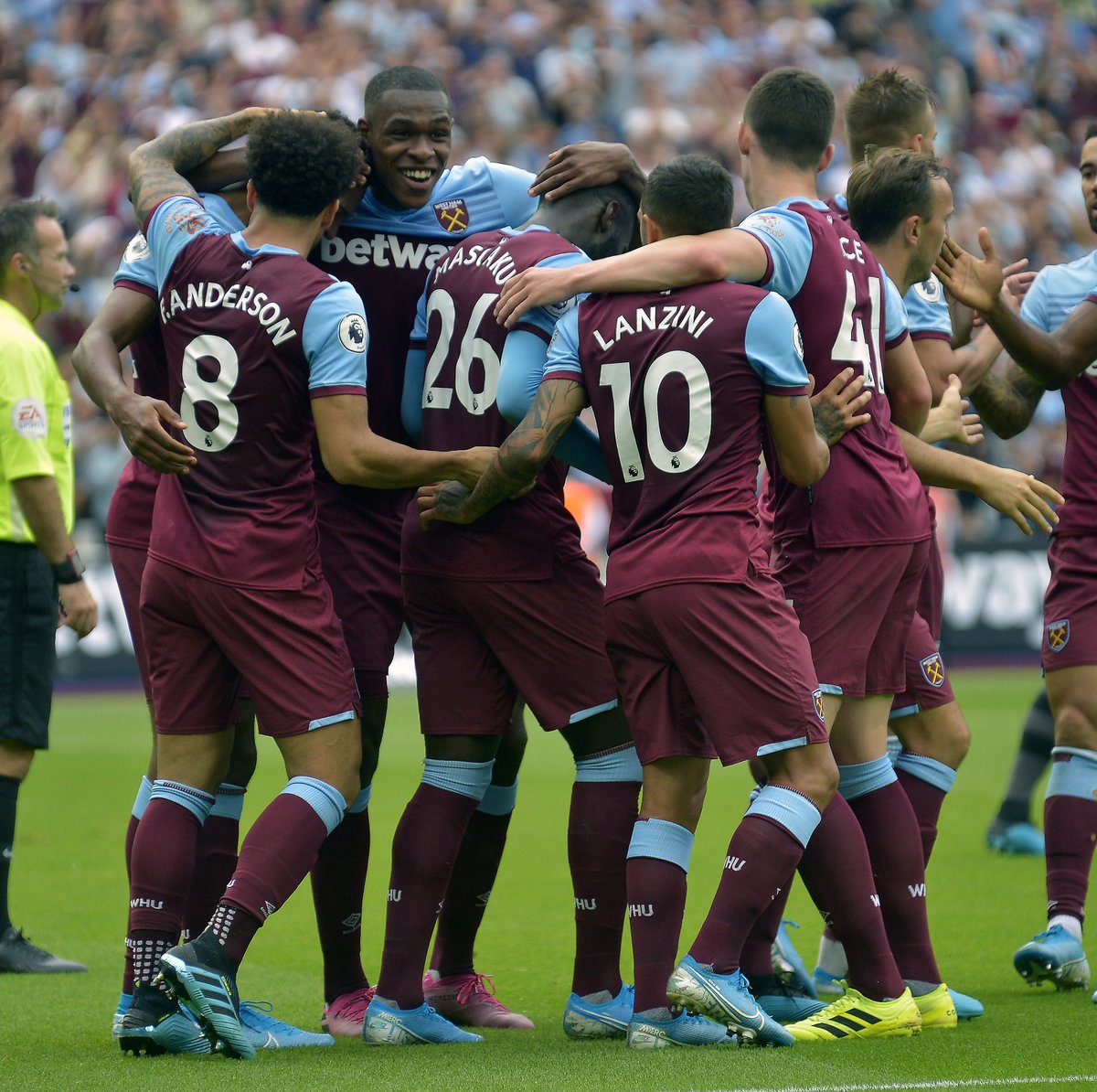 他们在防守 他们在防守