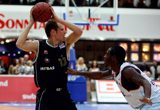 一直以出色 一直以出色