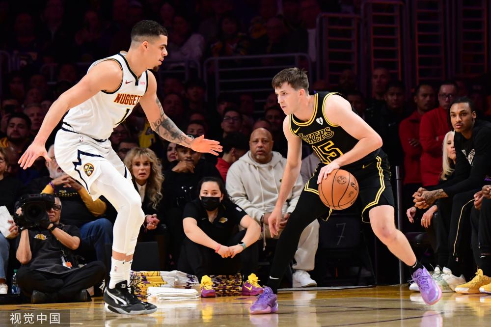 锋线轮换的 锋线轮换的